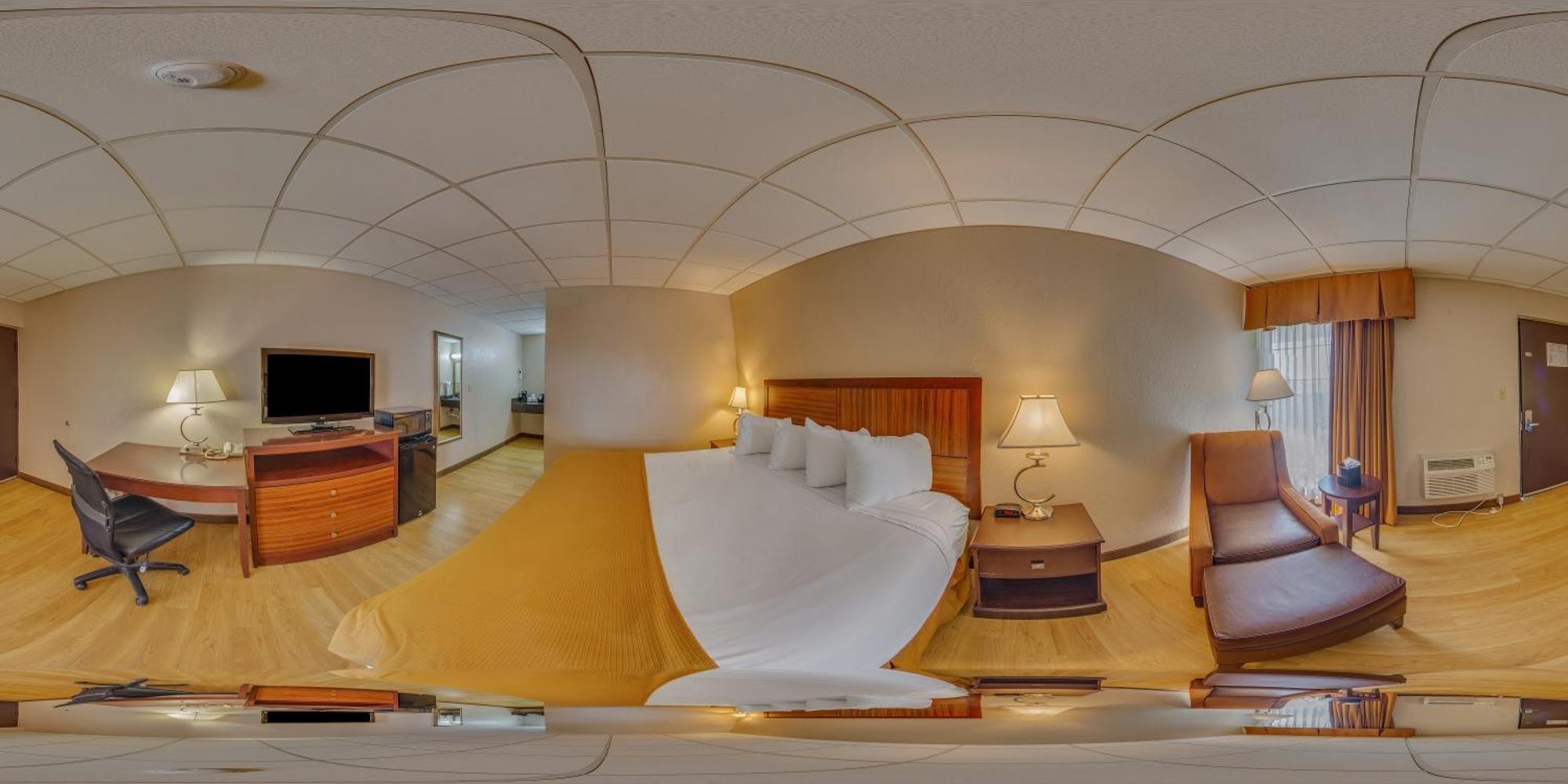 Rodeway Inn McPherson Номер фото