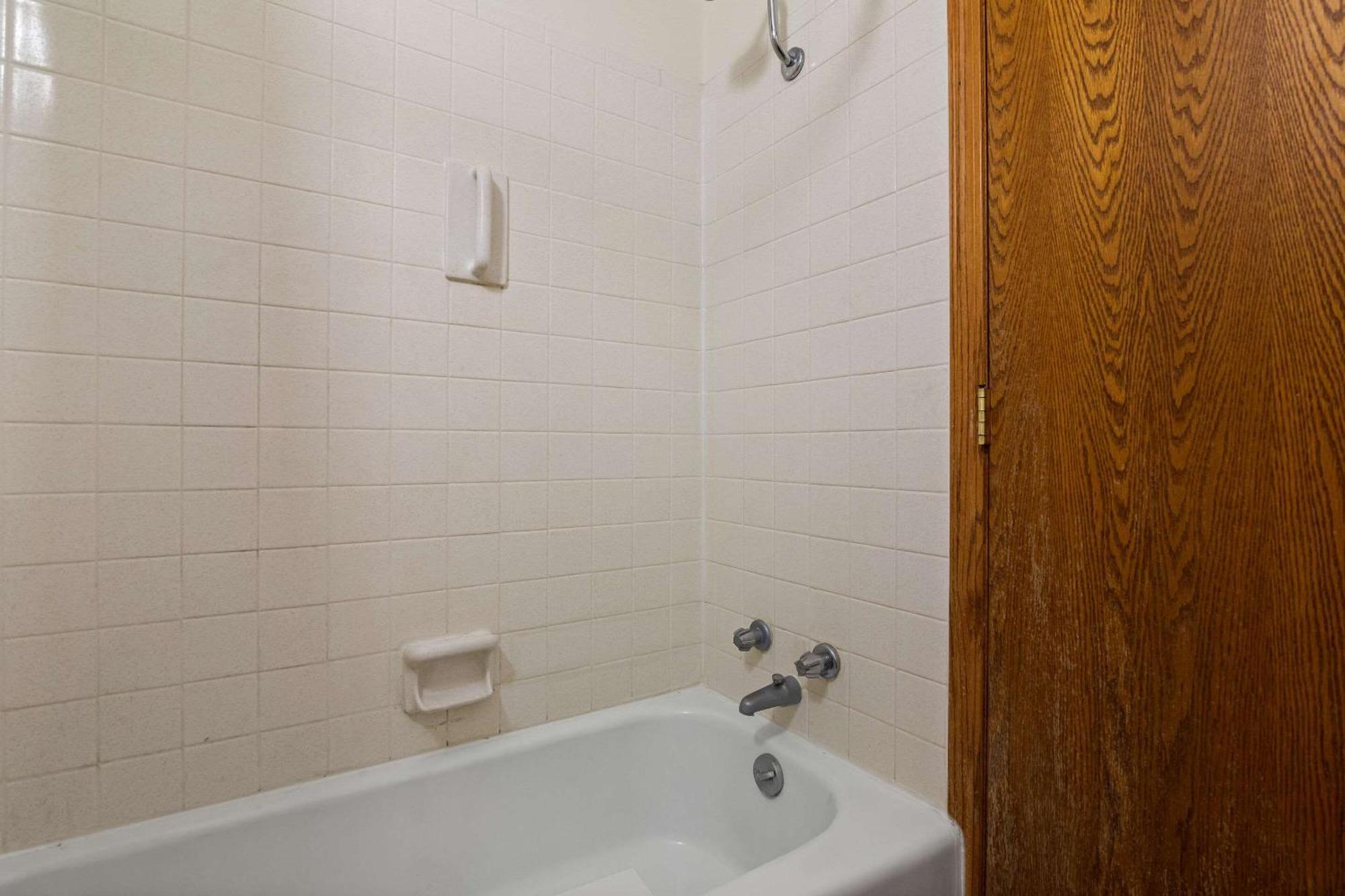 Rodeway Inn McPherson Екстер'єр фото